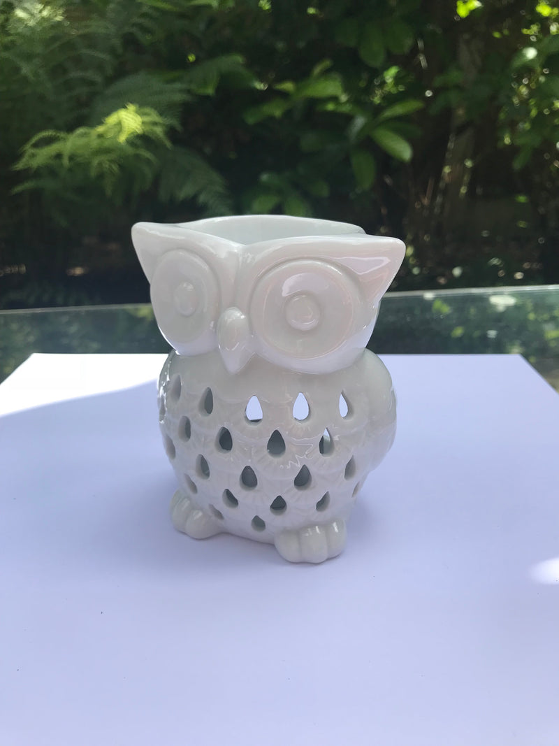White Ceramic Owl Design Oil Burner - Scented Soy Wax Melts | Wax Melt Warmers - MadisonMelts