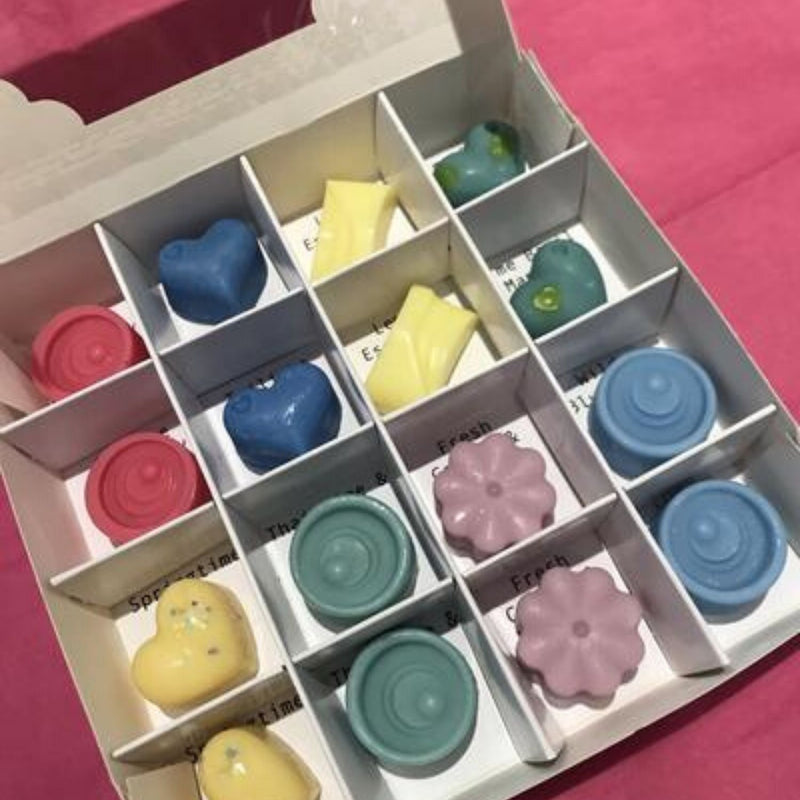 Spring Melts Selection Box - Scented Soy Wax Melts | Wax Melt Warmers - MadisonMelts